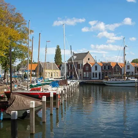 Holiday home Vakantiewoning Nabij Zandstrand Vp026